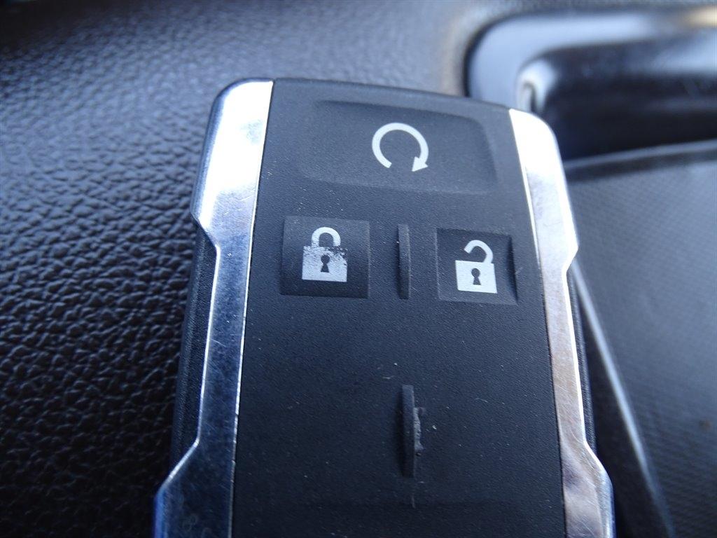 Chevrolet Silverado 3500HD 4WD Crew Cab 167.7" LTZ 2015