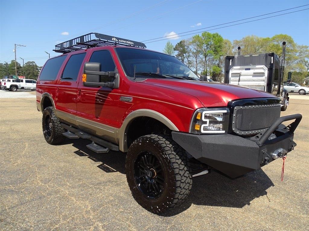 Ford Excursion 137" WB Limited 4WD 2000