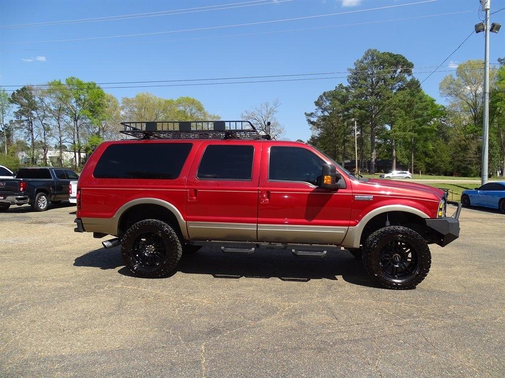 Ford Excursion 137" WB Limited 4WD 2000