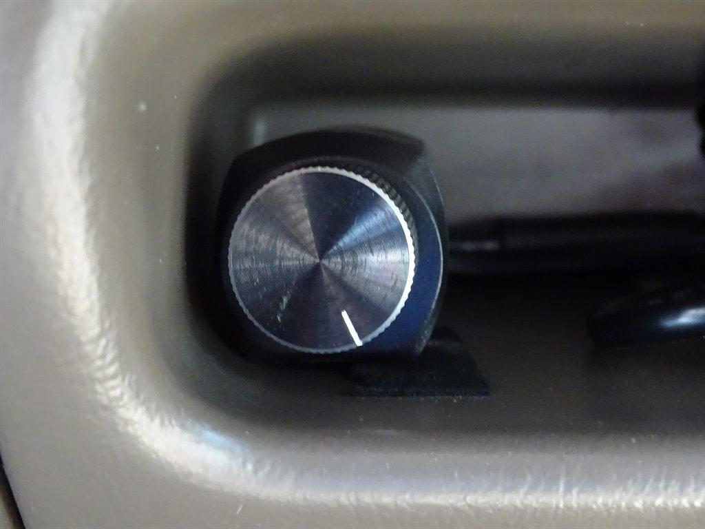 Ford Excursion 137" WB Limited 4WD 2000