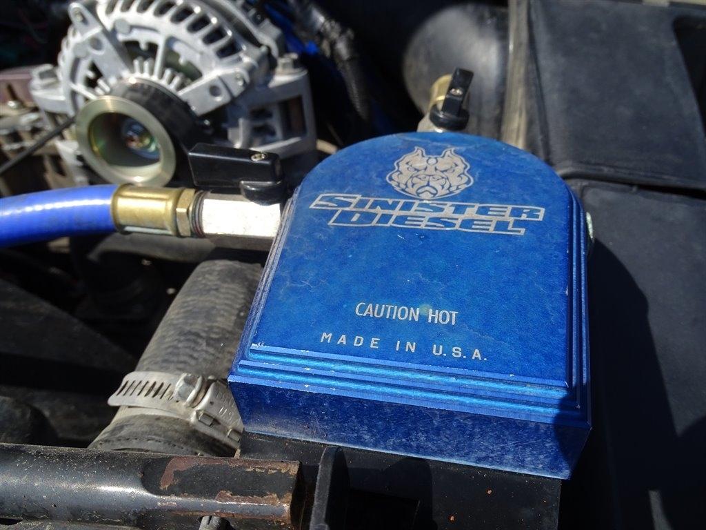 Ford Excursion 137" WB Limited 4WD 2000