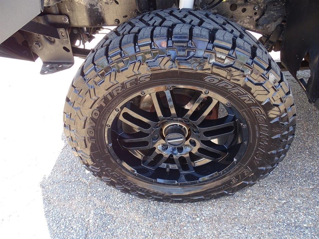 Ford Excursion 137" WB Limited 4WD 2000