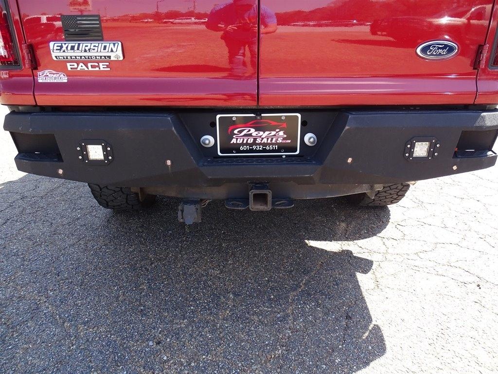 Ford Excursion 137" WB Limited 4WD 2000