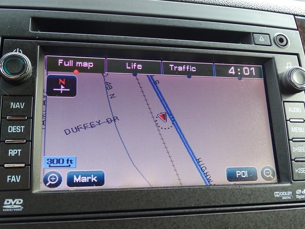 GMC Yukon 2WD 4dr 1500 Denali 2011