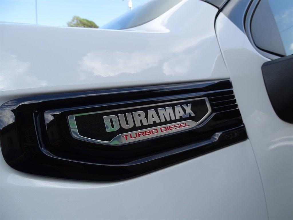 GMC Sierra 1500 Limited 4WD Crew Cab 147" Elevation w/3SB 2022