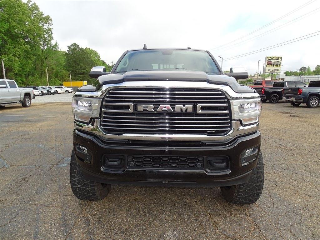 RAM 2500 Laramie 4x4 Crew Cab 6'4" Box 2022