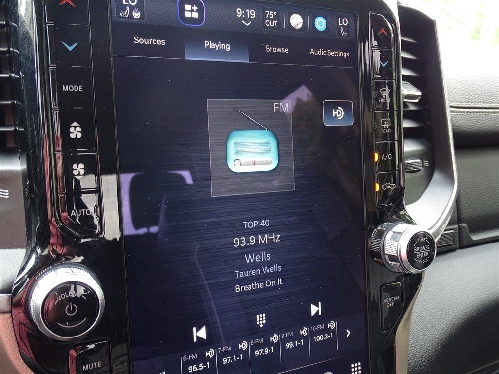 RAM 2500 Laramie 4x4 Crew Cab 6'4" Box 2022