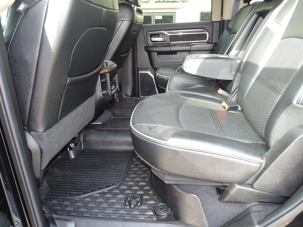 RAM 2500 Laramie 4x4 Crew Cab 6'4" Box 2022