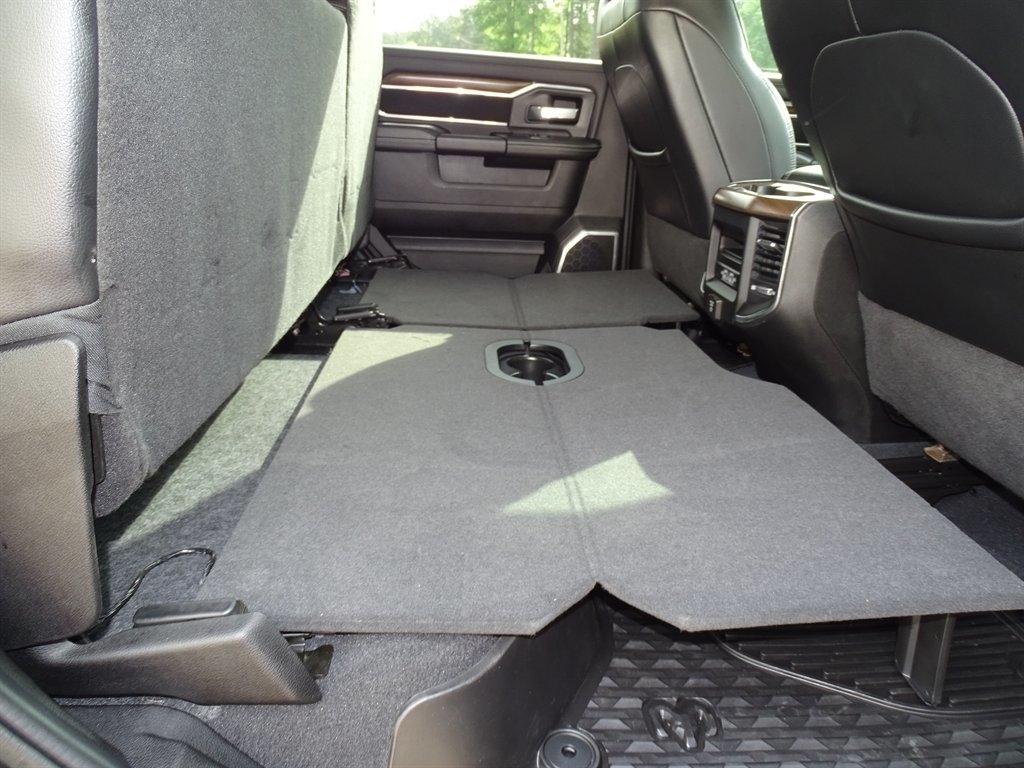 RAM 2500 Laramie 4x4 Crew Cab 6'4" Box 2022