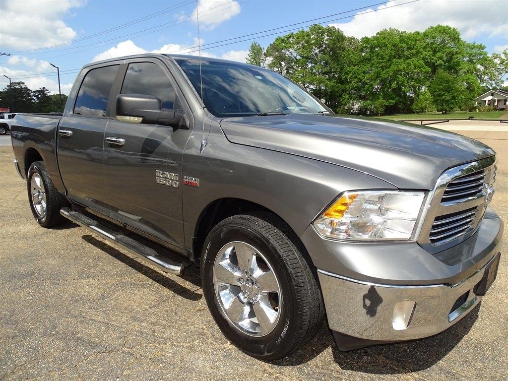 RAM 1500 2WD Crew Cab 140.5" Lone Star 2013