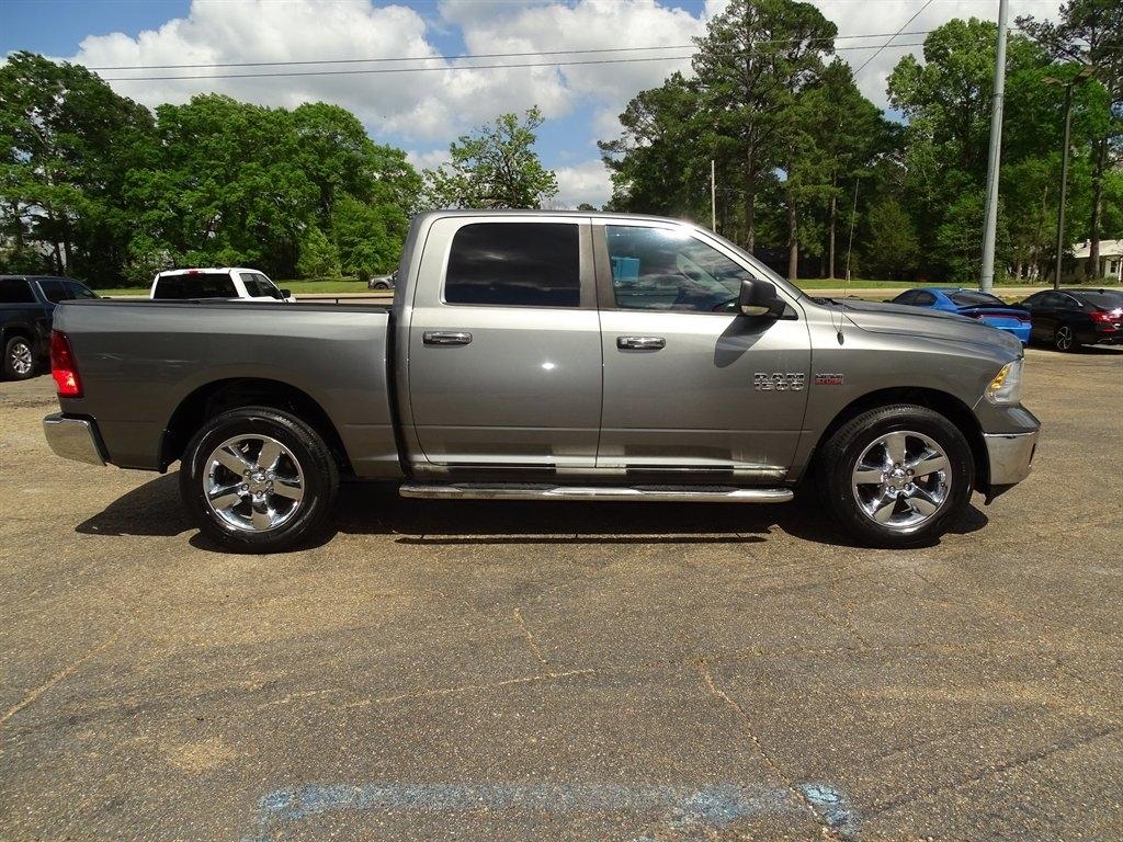 RAM 1500 2WD Crew Cab 140.5" Lone Star 2013