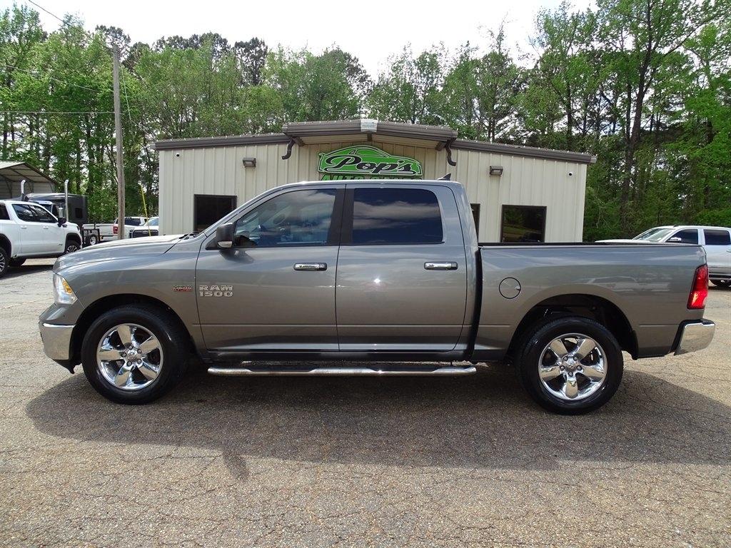 RAM 1500 2WD Crew Cab 140.5" Lone Star 2013