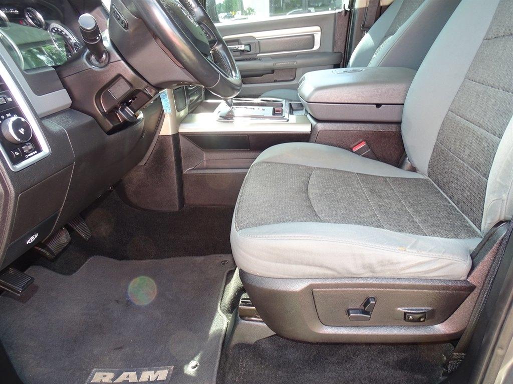 RAM 1500 2WD Crew Cab 140.5" Lone Star 2013