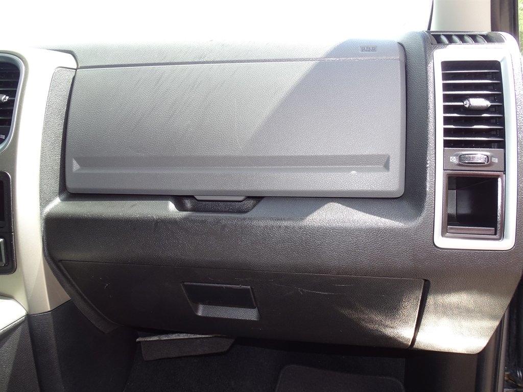 RAM 1500 2WD Crew Cab 140.5" Lone Star 2013