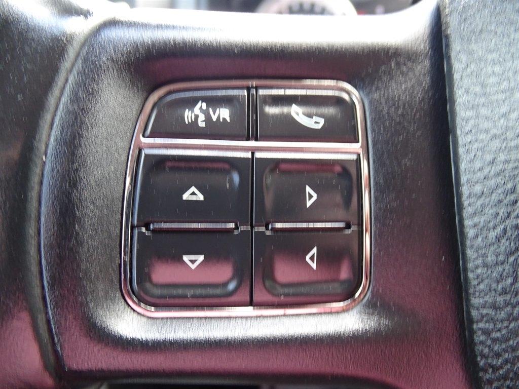 RAM 1500 2WD Crew Cab 140.5" Lone Star 2013