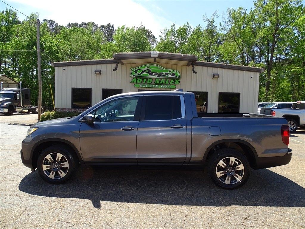 Honda Ridgeline RTL-T 4x4 Crew Cab 5.3' Bed 2017