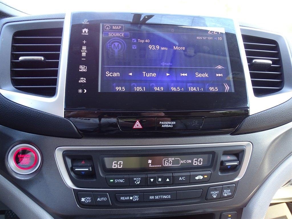 Honda Ridgeline RTL-T 4x4 Crew Cab 5.3' Bed 2017