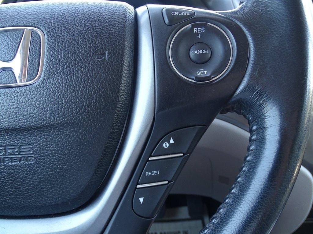 Honda Ridgeline RTL-T 4x4 Crew Cab 5.3' Bed 2017