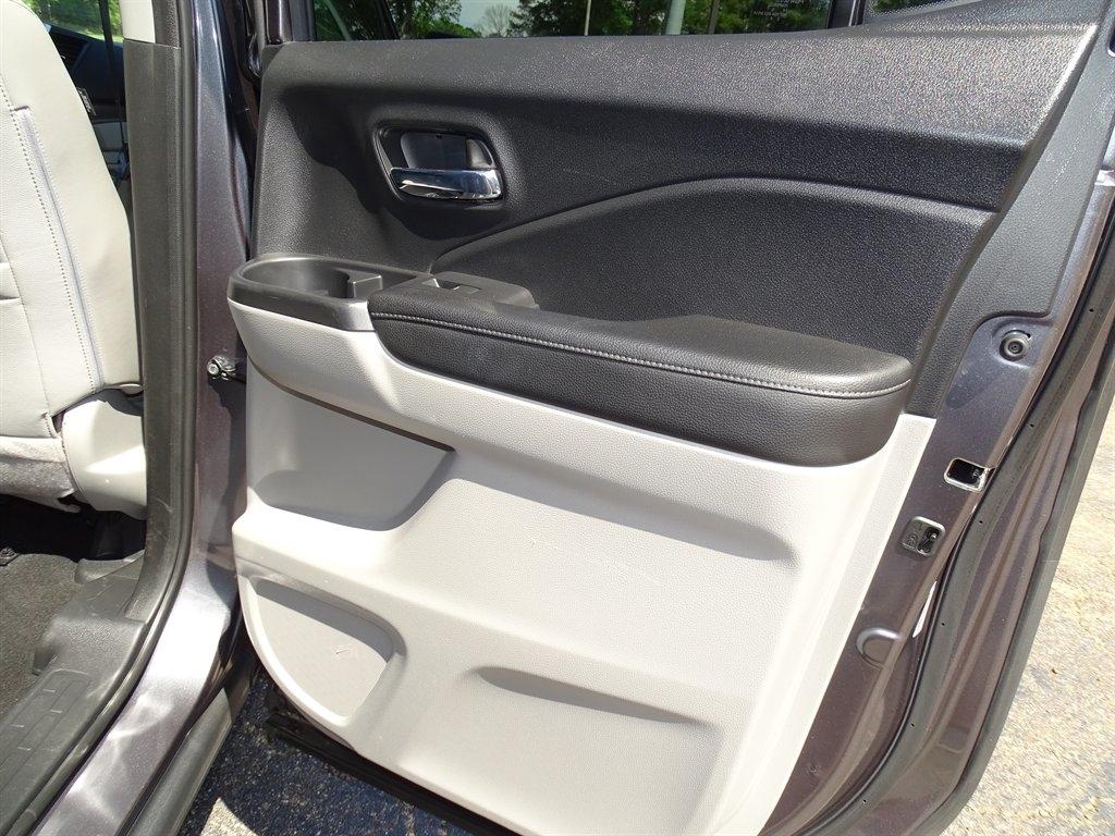 Honda Ridgeline RTL-T 4x4 Crew Cab 5.3' Bed 2017