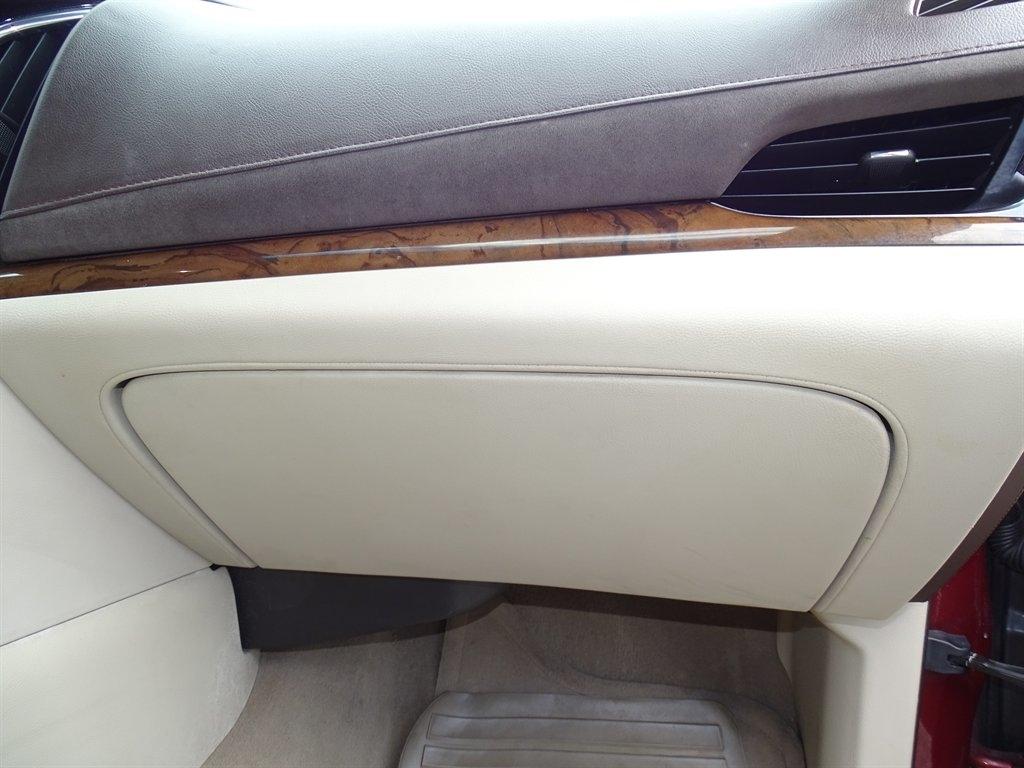 Cadillac Escalade ESV 4WD 4dr Premium Luxury 2017