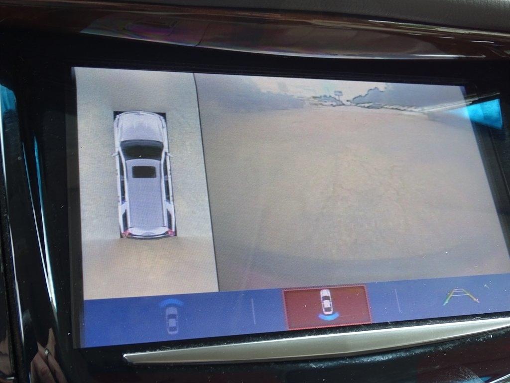 Cadillac Escalade ESV 4WD 4dr Premium Luxury 2017