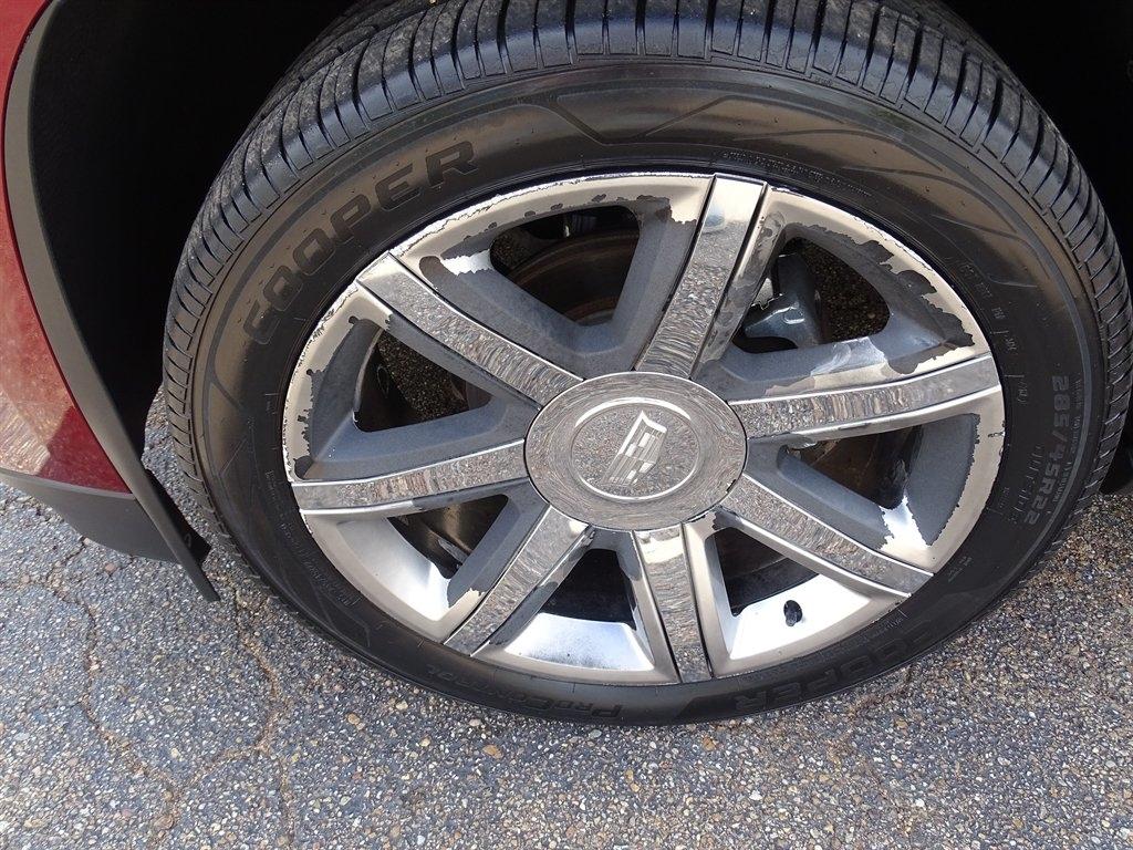 Cadillac Escalade ESV 4WD 4dr Premium Luxury 2017