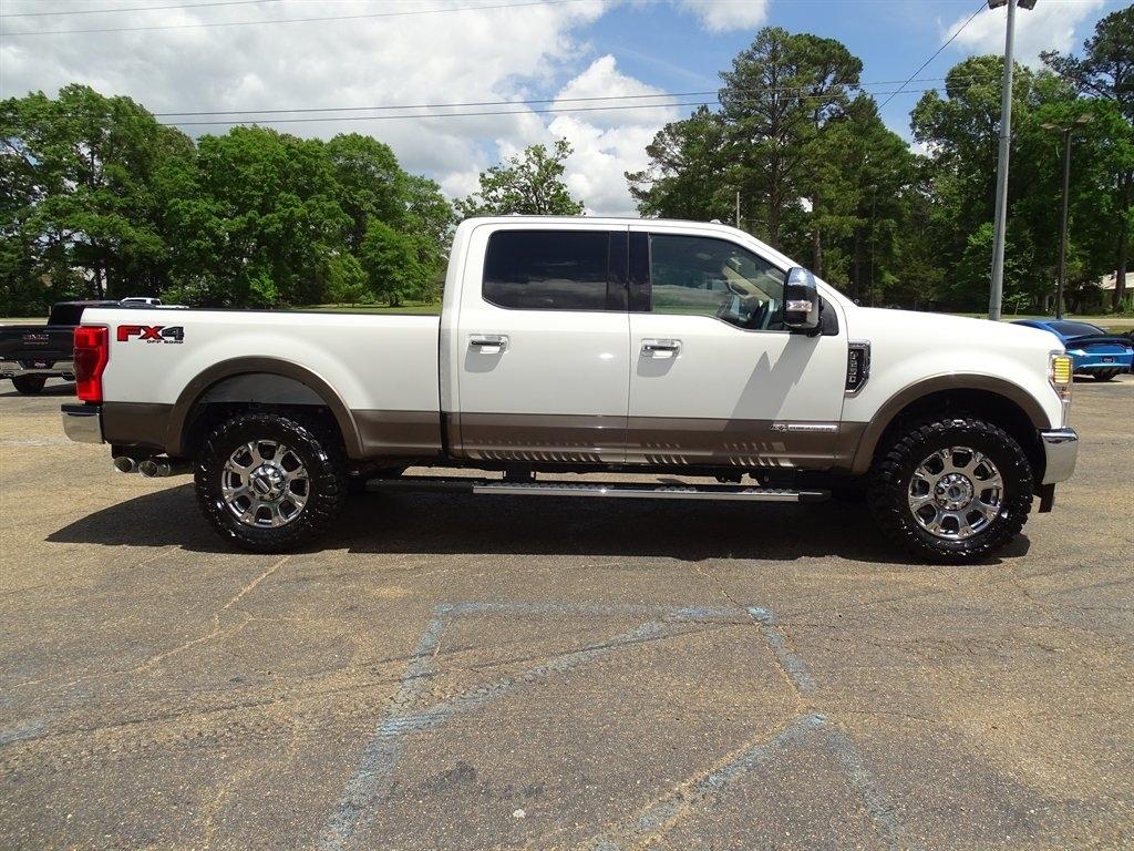 Ford Super Duty F-250 SRW King Ranch 4WD Crew Cab 8' Box 2022