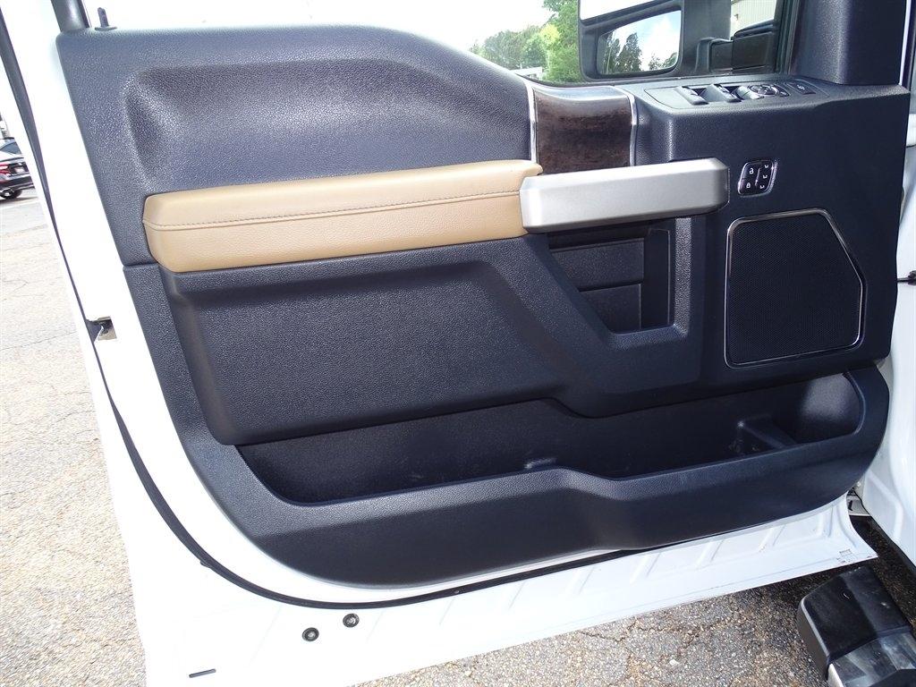 Ford Super Duty F-250 SRW King Ranch 4WD Crew Cab 8' Box 2022