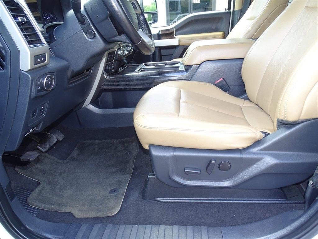 Ford Super Duty F-250 SRW King Ranch 4WD Crew Cab 8' Box 2022