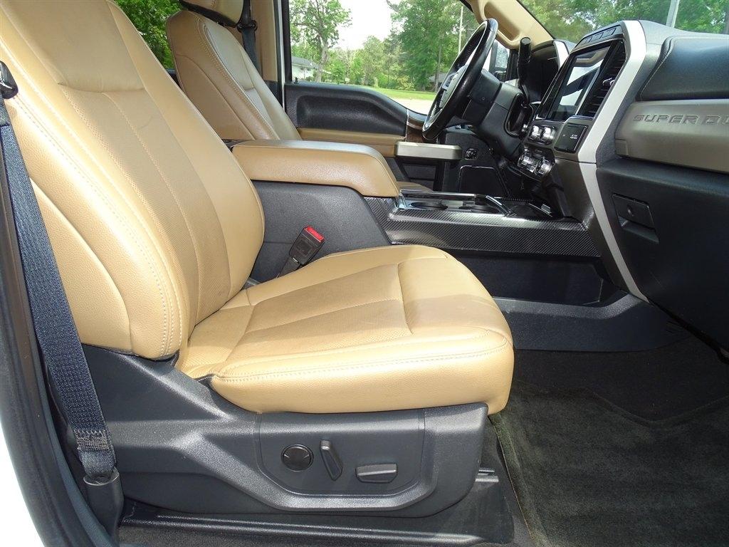 Ford Super Duty F-250 SRW King Ranch 4WD Crew Cab 8' Box 2022