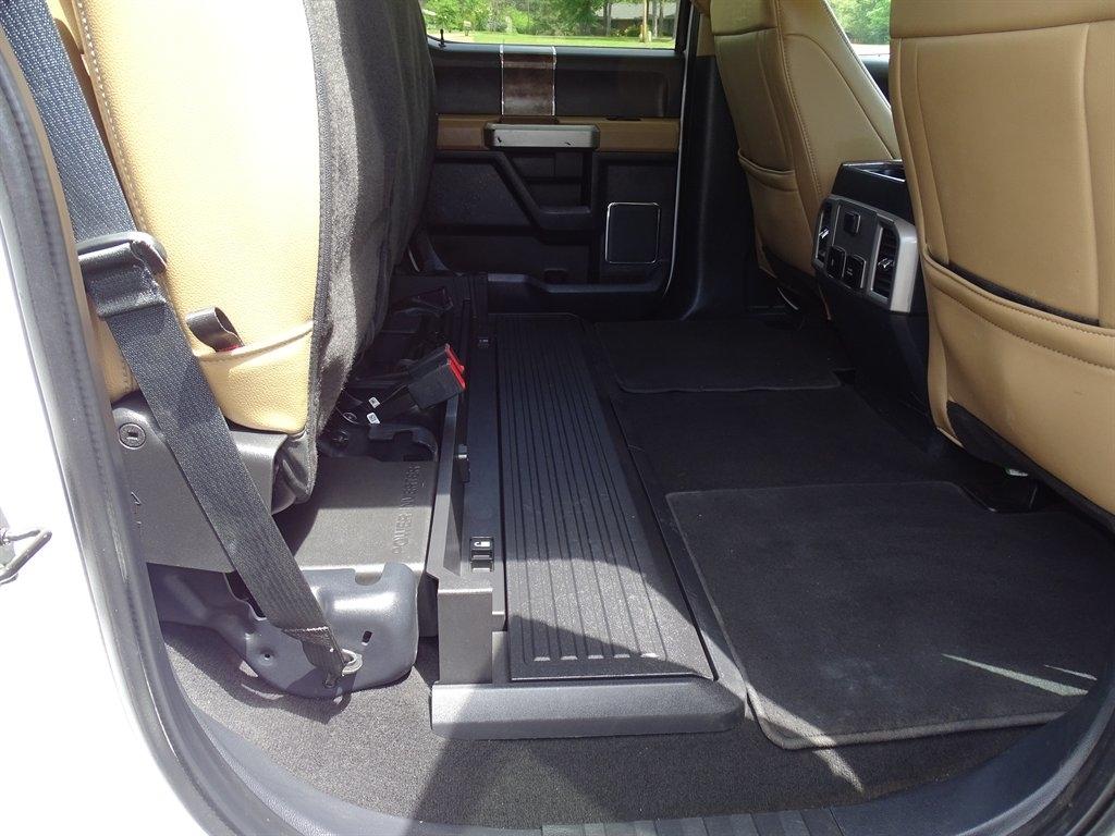 Ford Super Duty F-250 SRW King Ranch 4WD Crew Cab 8' Box 2022