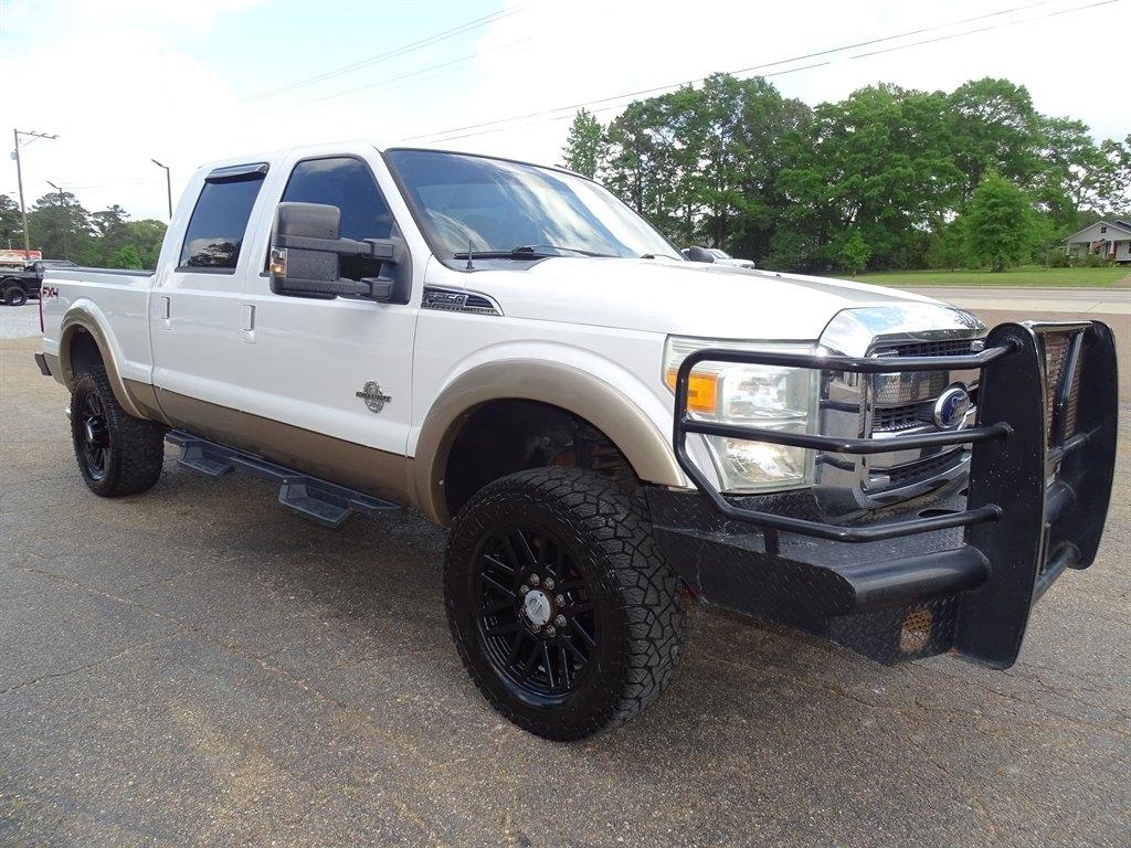 Ford Super Duty F-250 SRW 4WD Crew Cab 156" King Ranch 2011