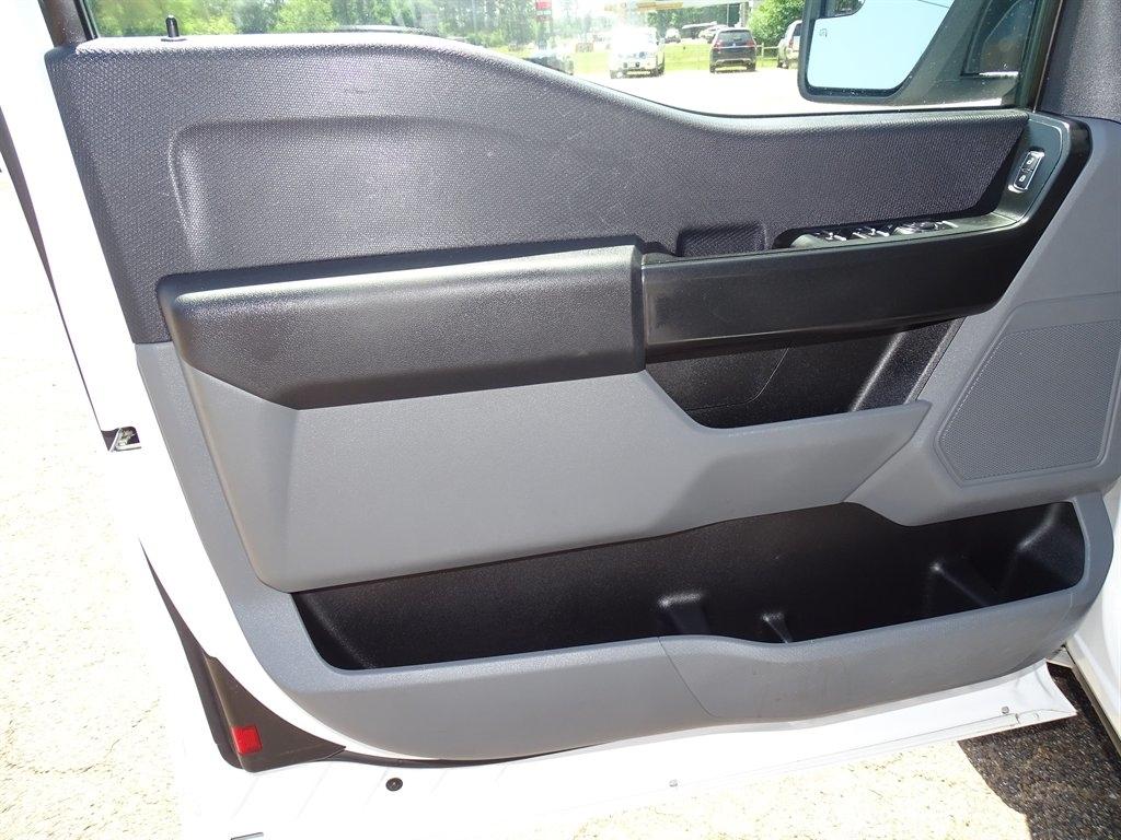 Ford F-150 Lariat 4WD SuperCab 8' Box 2021