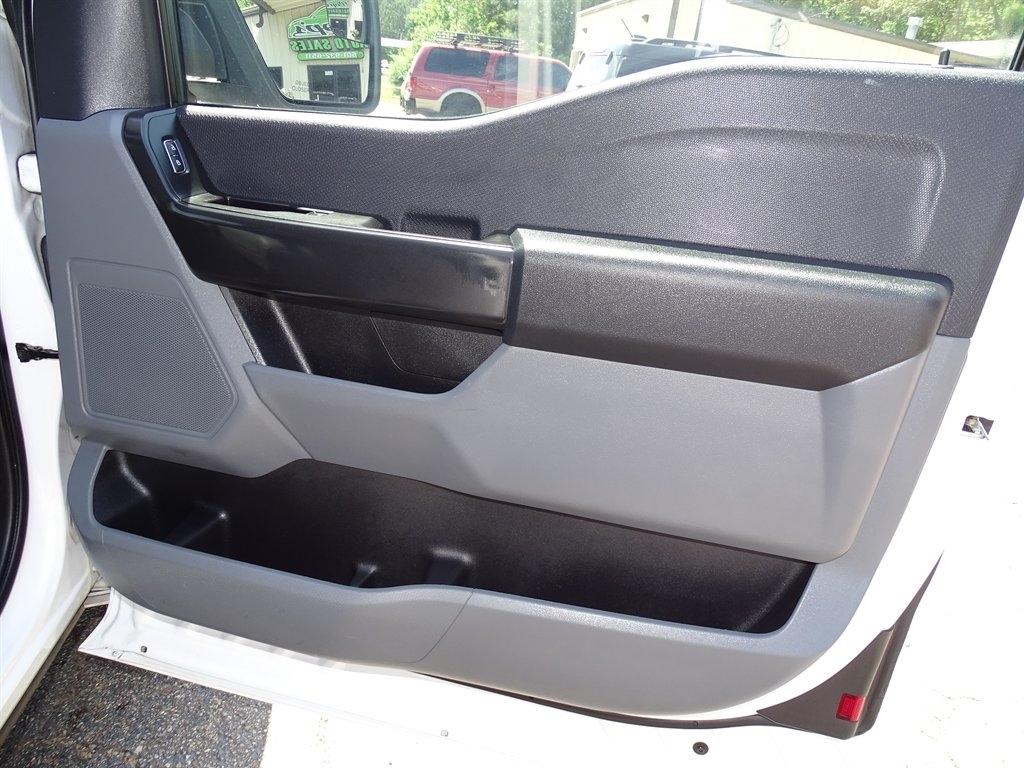 Ford F-150 Lariat 4WD SuperCab 8' Box 2021