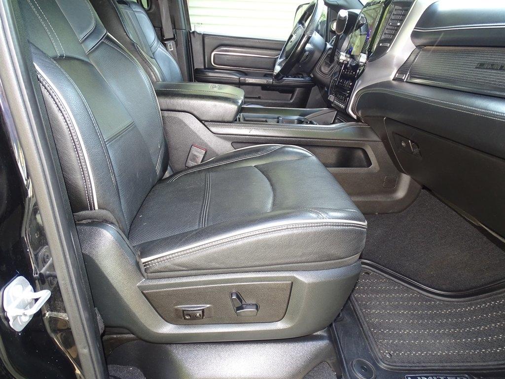 RAM 2500 Limited 4x4 Crew Cab 6'4" Box 2019