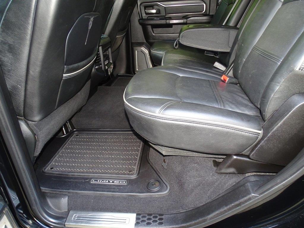 RAM 2500 Limited 4x4 Crew Cab 6'4" Box 2019