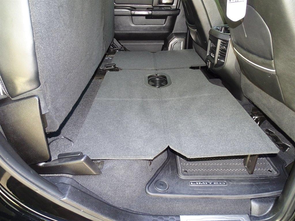 RAM 2500 Limited 4x4 Crew Cab 6'4" Box 2019