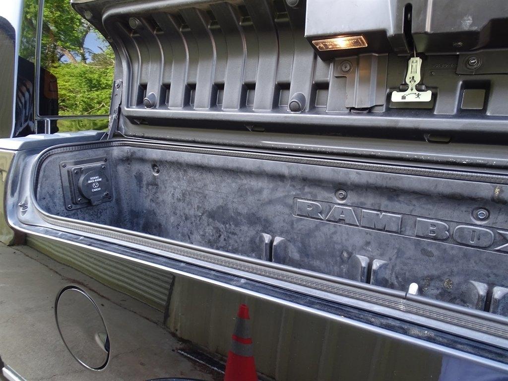 RAM 2500 Limited 4x4 Crew Cab 6'4" Box 2019