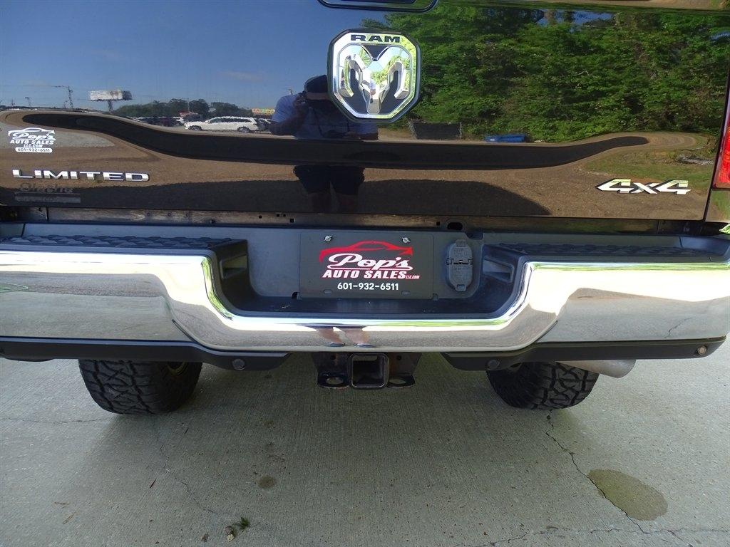 RAM 2500 Limited 4x4 Crew Cab 6'4" Box 2019