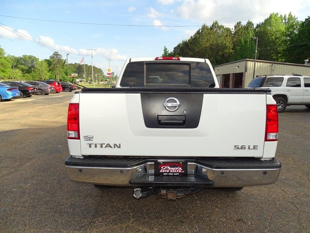 Nissan Titan LE Crew Cab 4WD FFV 2005
