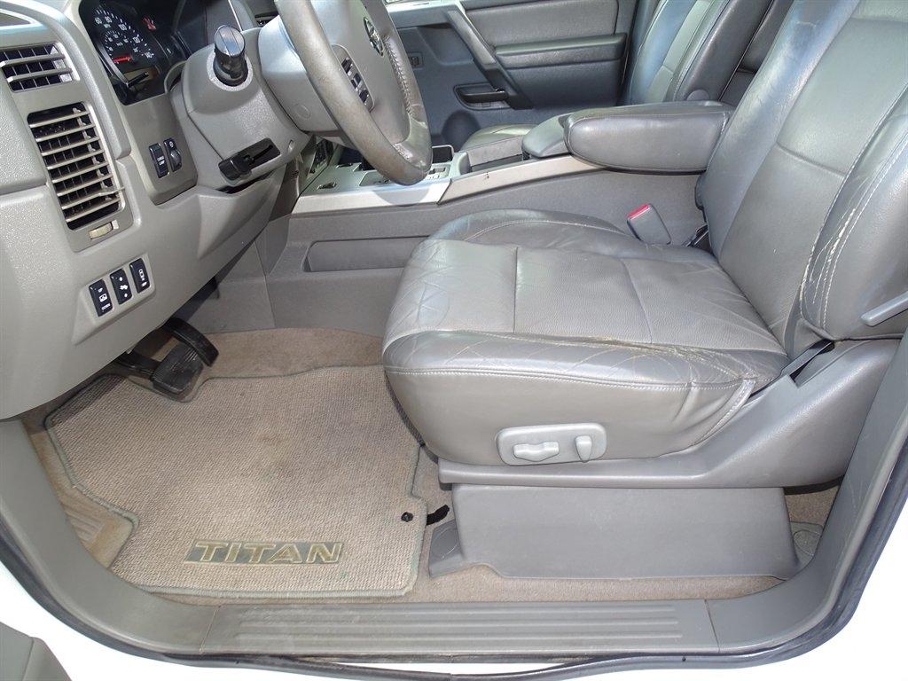 Nissan Titan LE Crew Cab 4WD FFV 2005