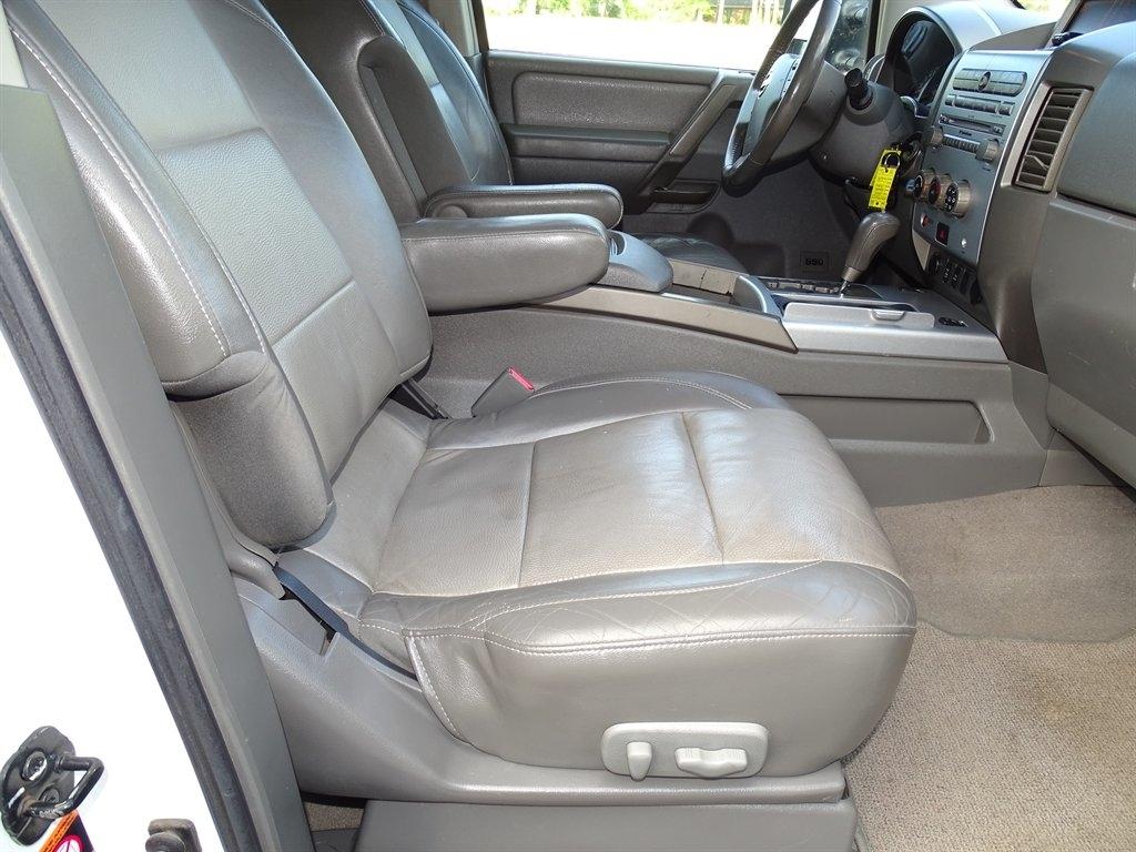 Nissan Titan LE Crew Cab 4WD FFV 2005