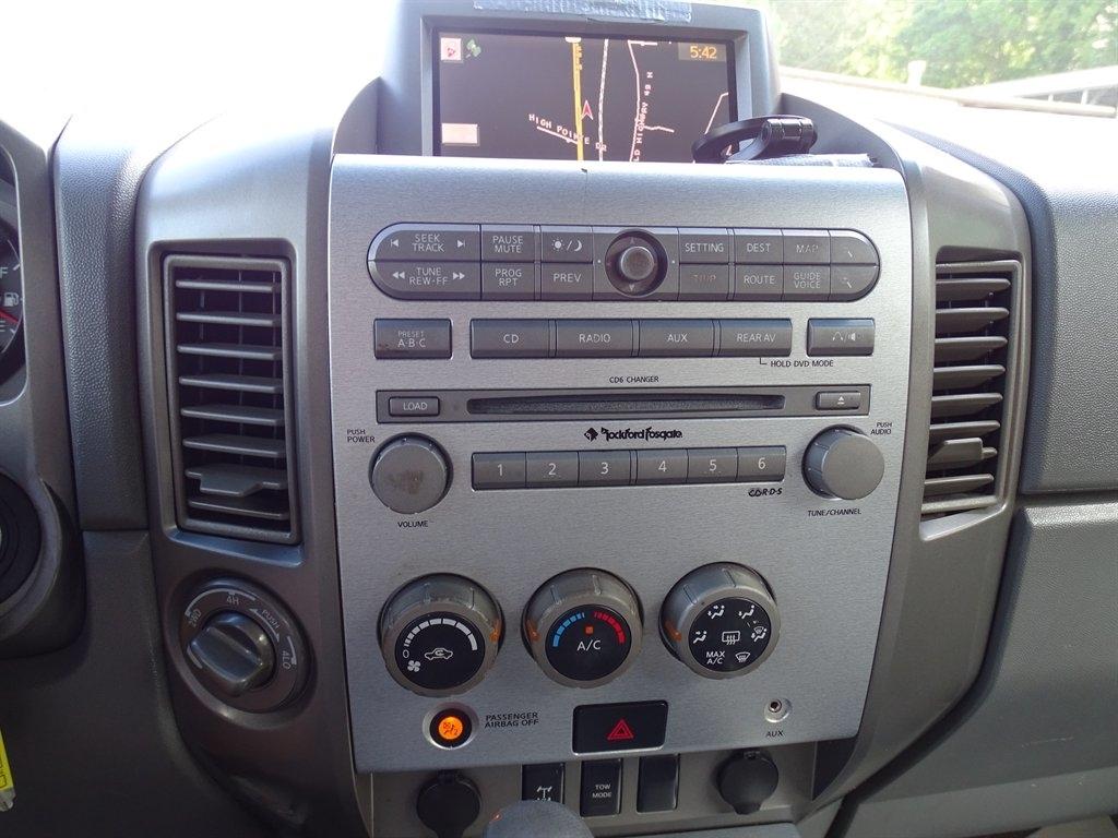 Nissan Titan LE Crew Cab 4WD FFV 2005