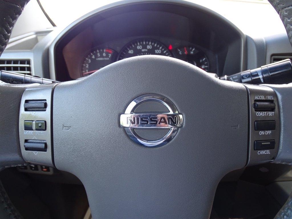 Nissan Titan LE Crew Cab 4WD FFV 2005