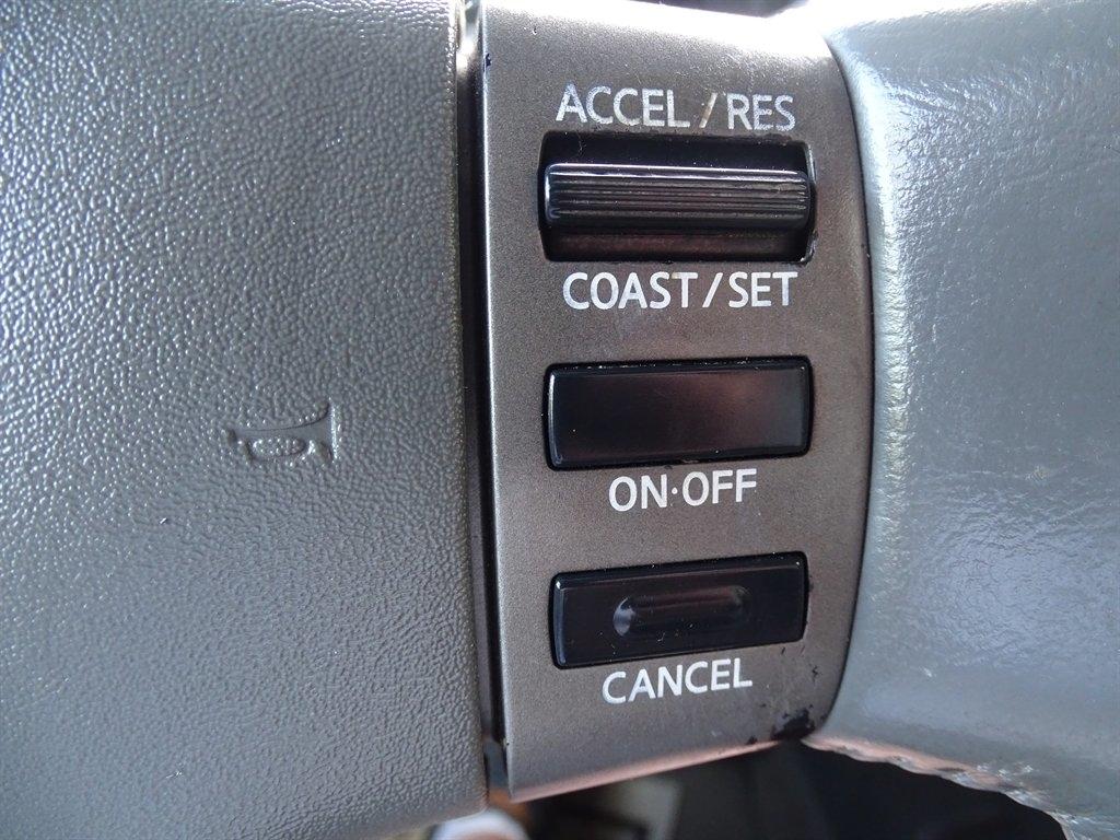 Nissan Titan LE Crew Cab 4WD FFV 2005