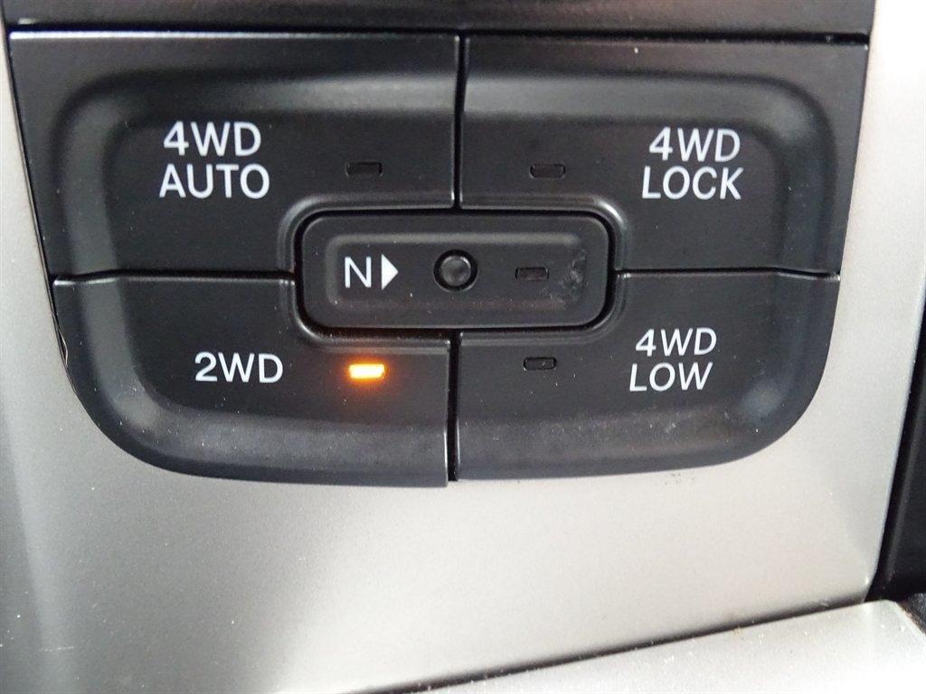 RAM 1500 Lone Star 4x4 Crew Cab 5'7" Box 2017