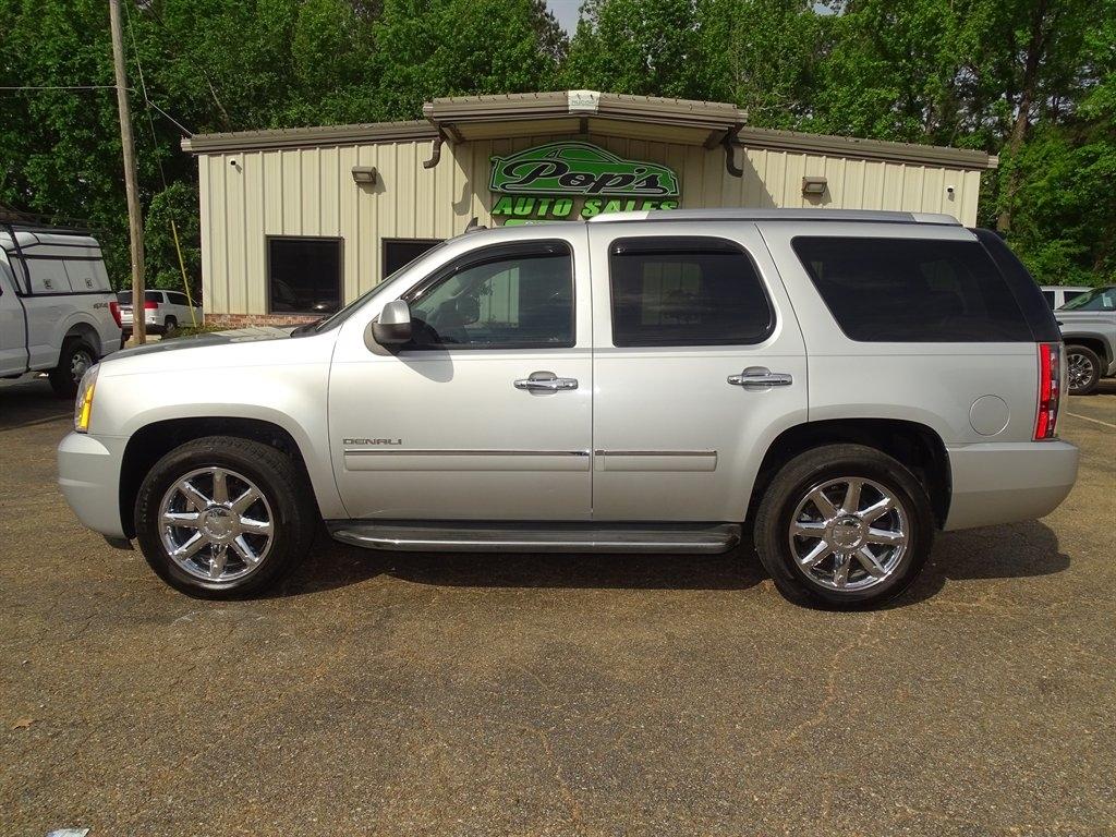 GMC Yukon 2WD 4dr 1500 Denali 2013