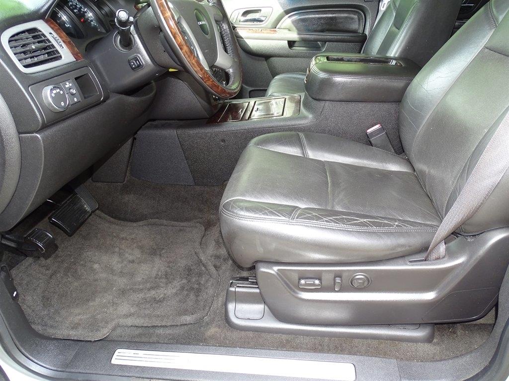 GMC Yukon 2WD 4dr 1500 Denali 2013