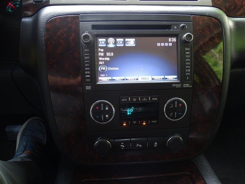 GMC Yukon 2WD 4dr 1500 Denali 2013