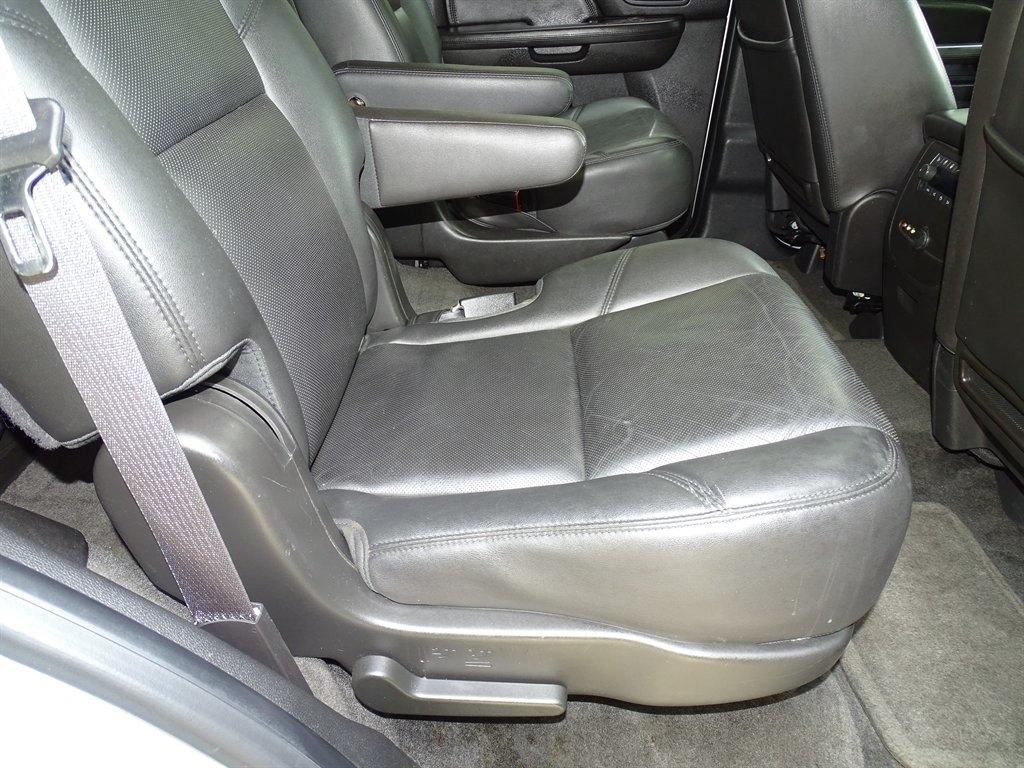 GMC Yukon 2WD 4dr 1500 Denali 2013